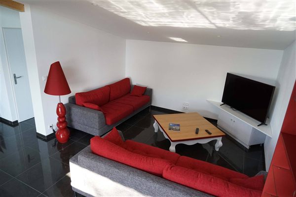 Living and dining room - photo 2